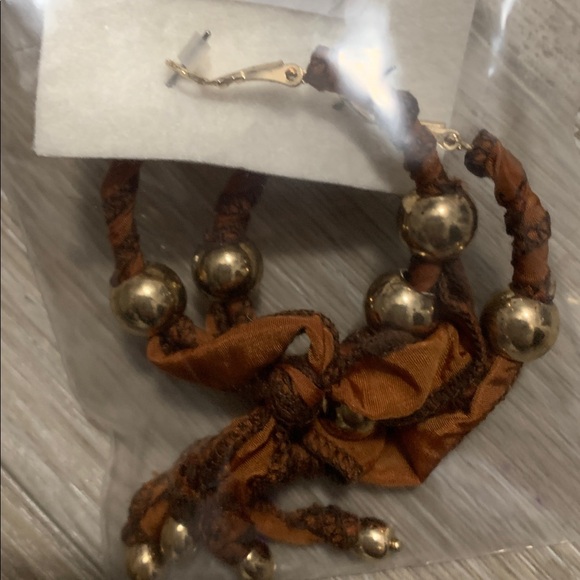 Free People Lingering Love Hoops NWT Brown - Picture 4 of 5